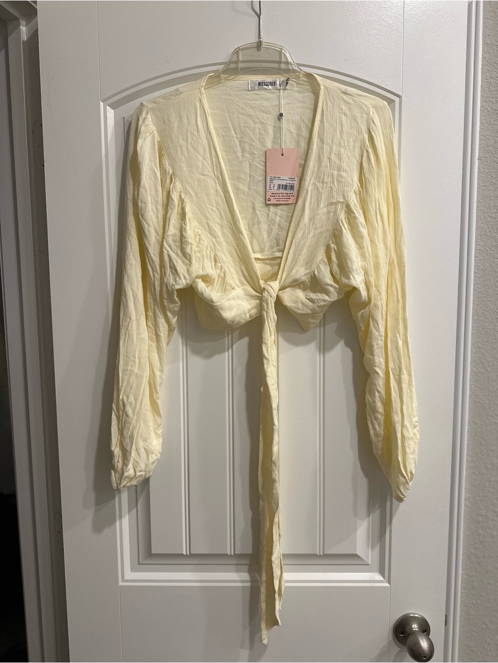 Missguided Pale Yellow Tie Front Long Sleeve Crop Top